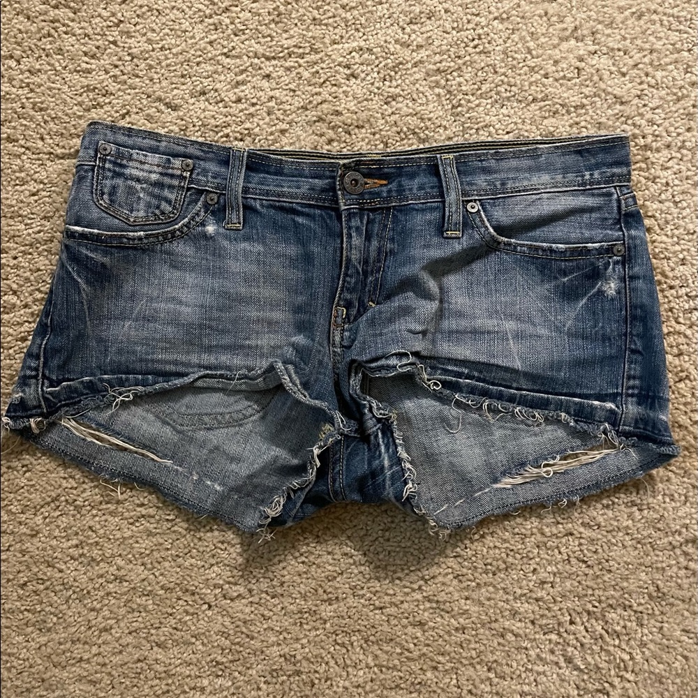 Lucky Brand Distressed Low-Rise Mini Shorts Size 4